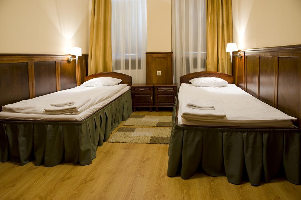 Hotel Kresowianka Бидгошч Екстериор снимка