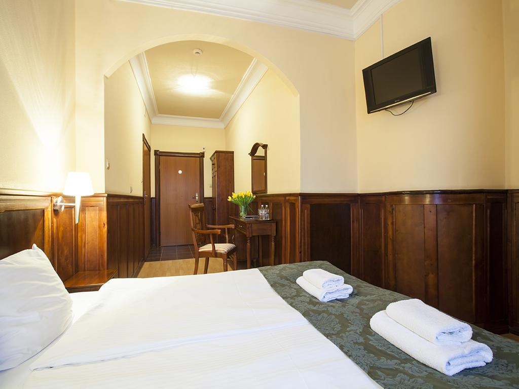 Hotel Kresowianka Бидгошч Екстериор снимка